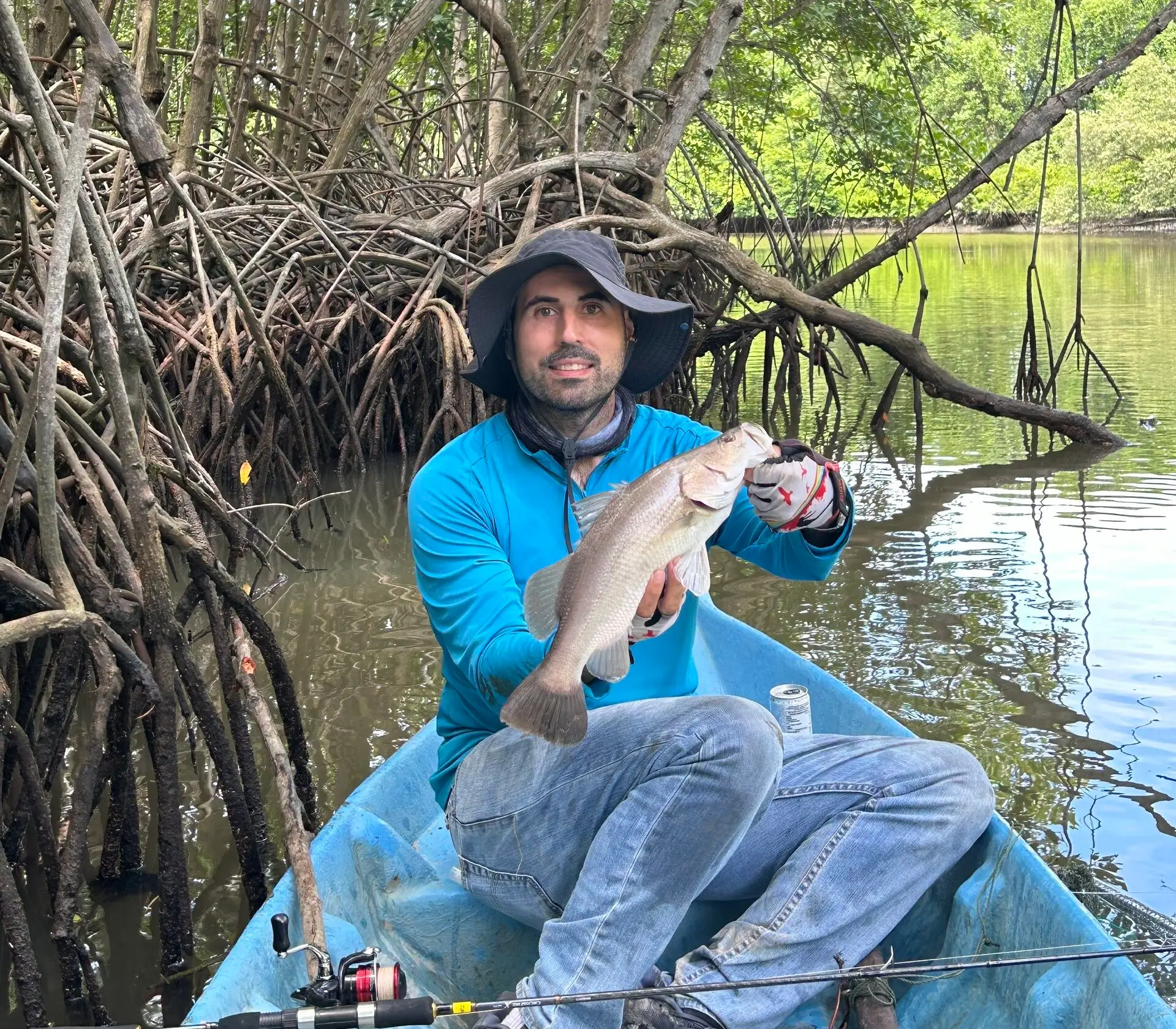 Read more about the article Barramundi Fishing in Vietnam: The Ultimate Wild Fishing Experience