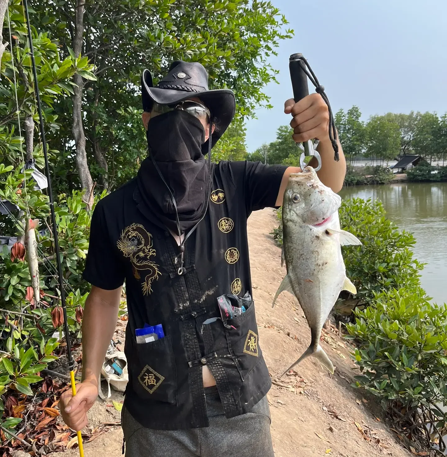 Read more about the article Fishing in Ho Chi Minh City: Stocked Ponds vs. Wild Adventures