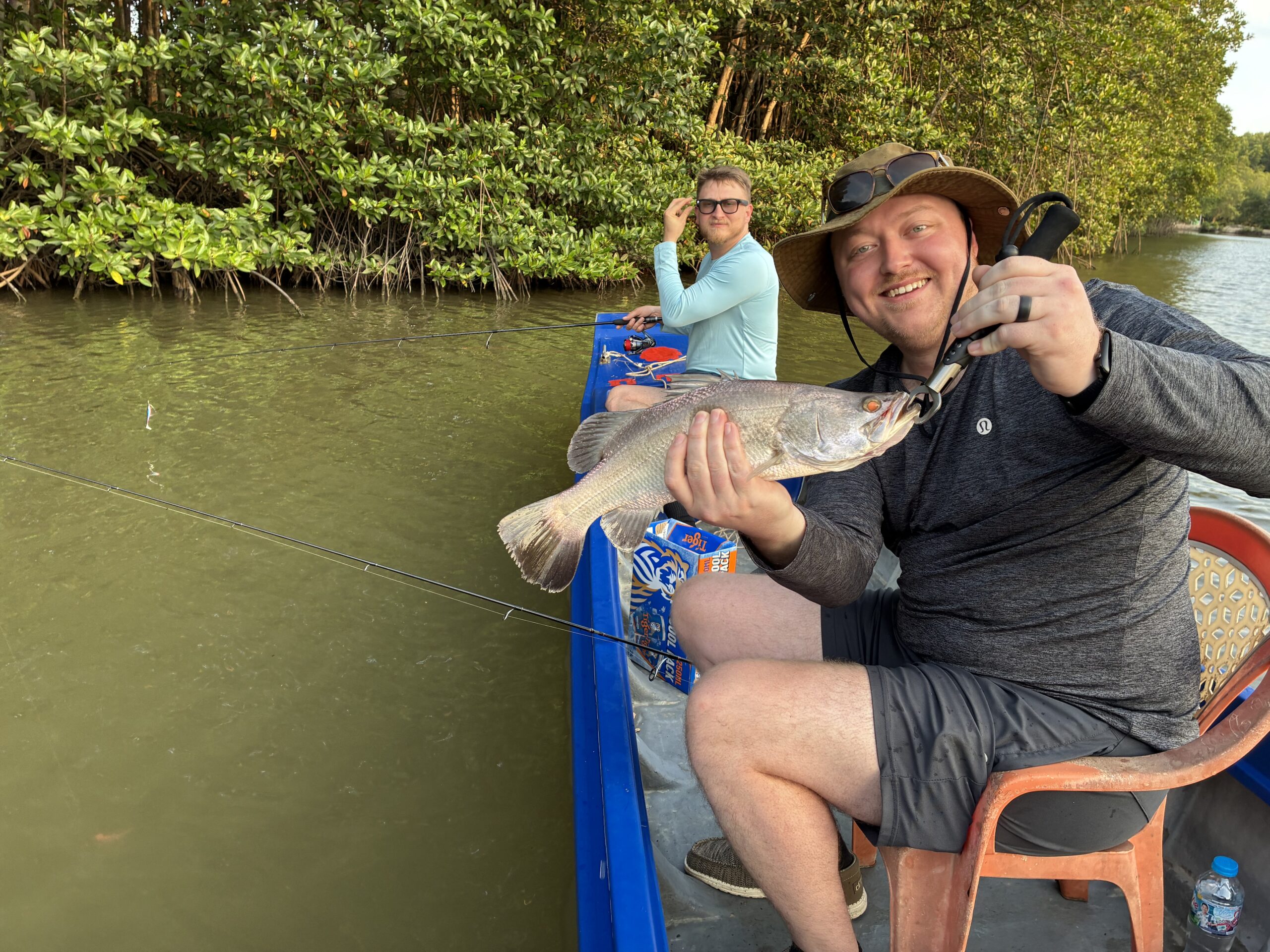 You are currently viewing The Expert Guide to Wild Barramundi Fishing in Ho Chi Minh City’s Mangrove Forest